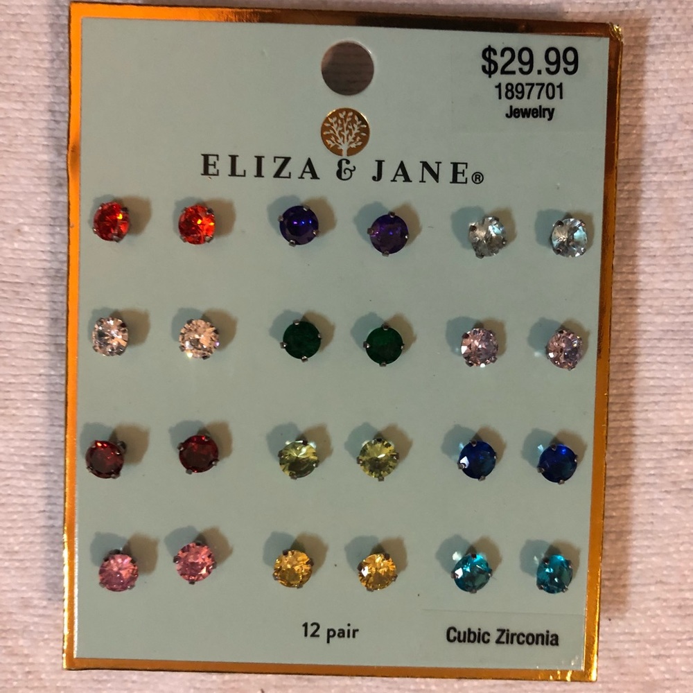 12 pairs Eliza&jane Earrings - Picture 7 of 7